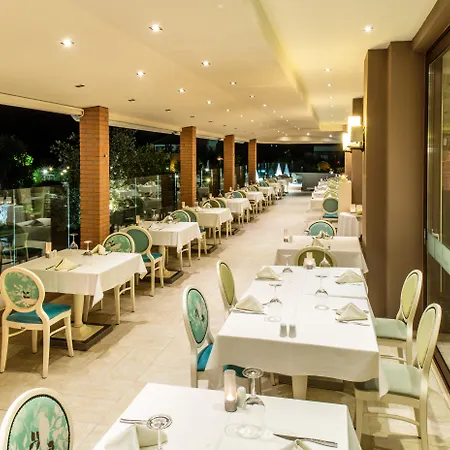 Alexandra Golden Boutique Hotel-Adults Only-2